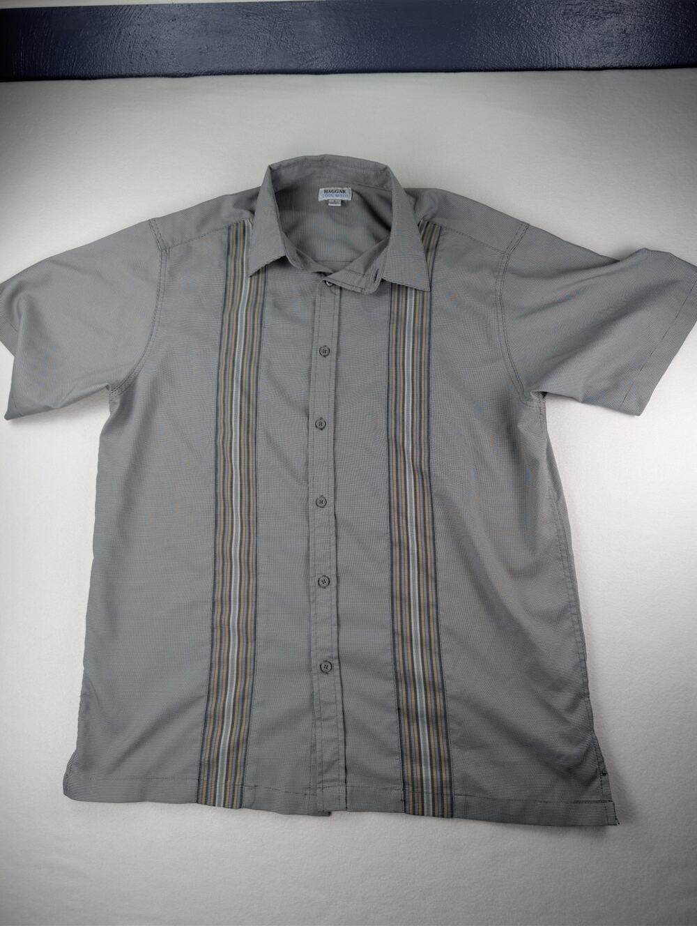 Haggar Cool 18 TEC Shirt Men’s Large Gray Stripe Panel Short Sleeve Button Up